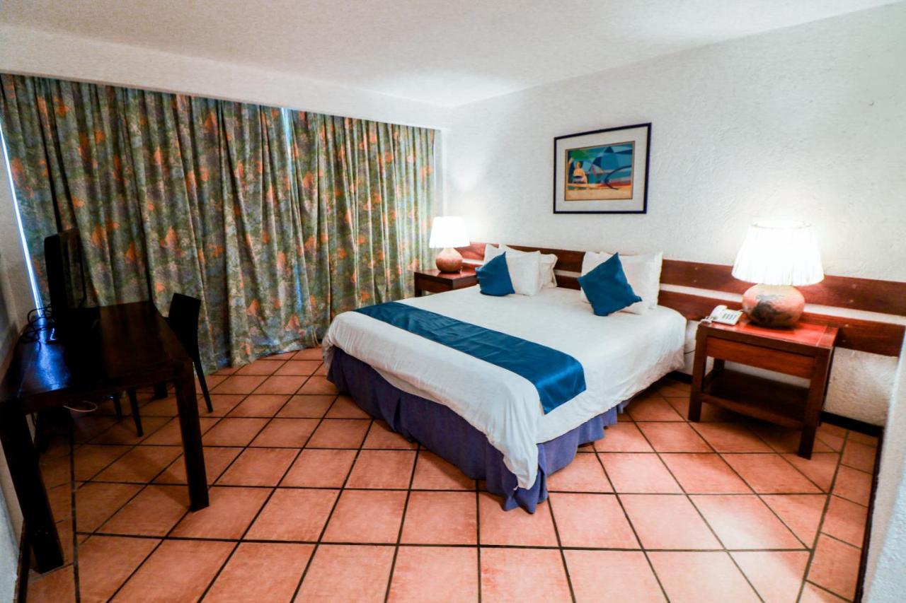 Hotel California Playa เอล ยาค ภายนอก รูปภาพ