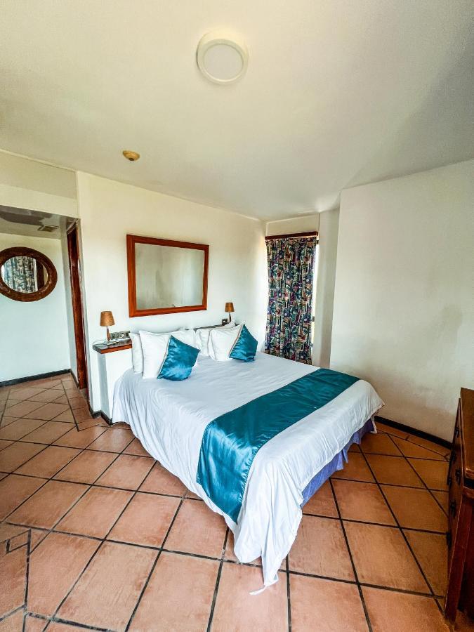 Hotel California Playa เอล ยาค ภายนอก รูปภาพ